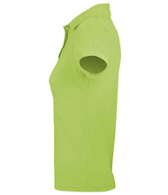 10573 Apple Green Left